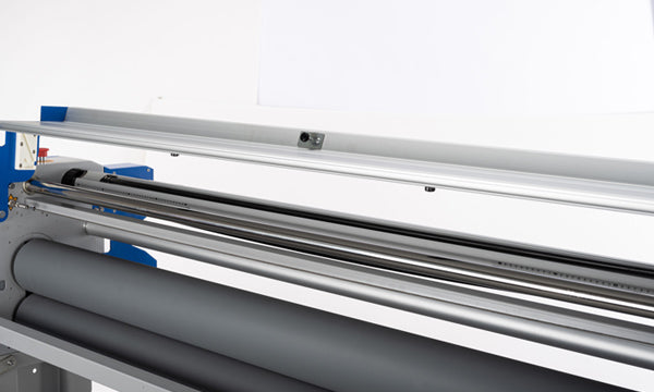 Mancan 64 Inch Heavy Duty Laminator With Heated Roller And Adjustable Pressure